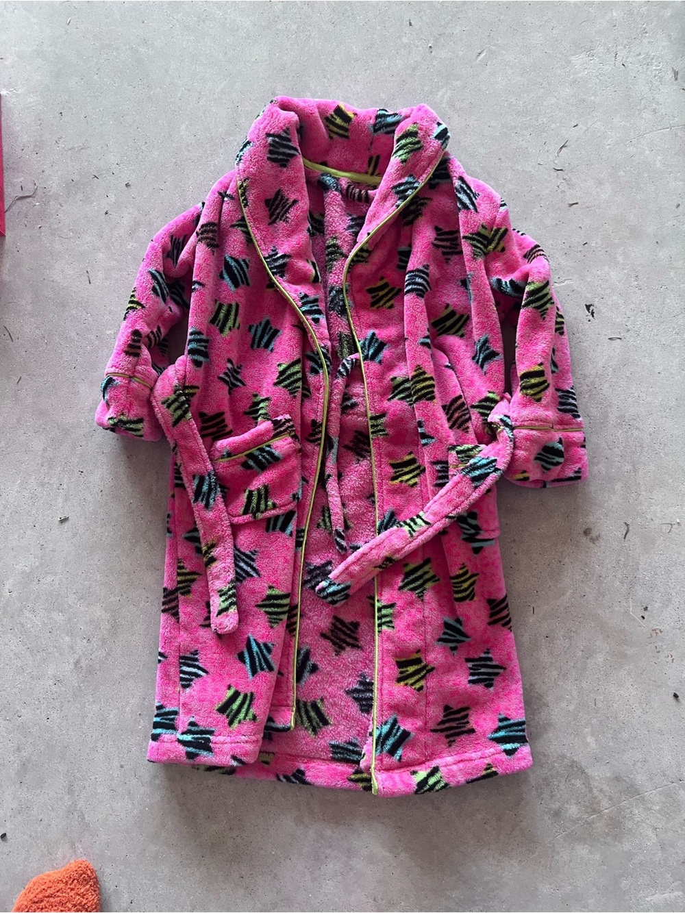 Kids Pink Star Pattern Fleece Robe - Cozy Children’s Bathrobe